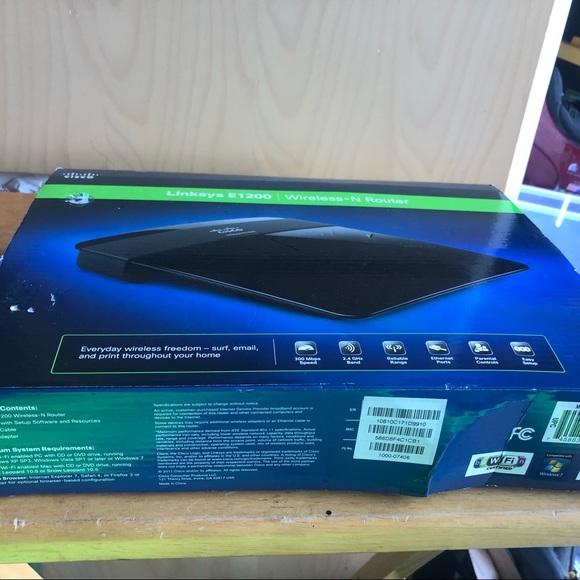 Cisco E1200 Wi-Fi Wireless Router, Linksys Wireless Devices up to 300 Mbps - Picture 10 of 11